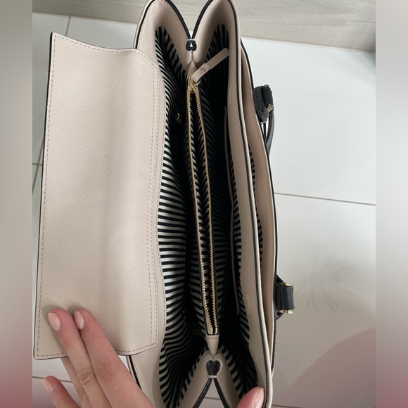 Authentic Kate Spate purse. Cream and black. - Picture 7 of 10